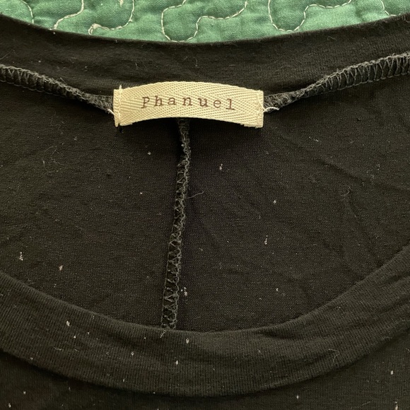 Phanuel Black Gradient Side Slit Top - Picture 3 of 5